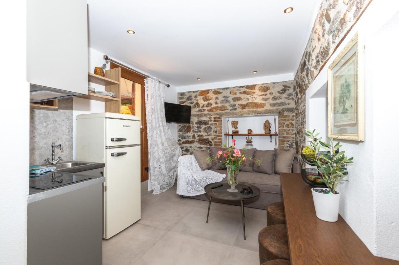Nymphes House Pefkochori Βίλα Εξωτερικό φωτογραφία